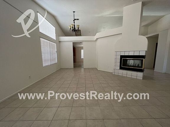 4th image of 12662 Half Moon Way