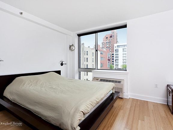 5th image of 505 W 47th St #4G