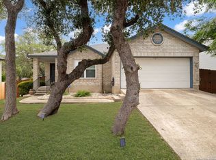 6326 Maverick Oak Dr, San Antonio, TX 78240