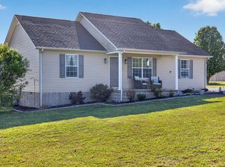 15501 Old Kentucky Rd, Walling, TN 38587