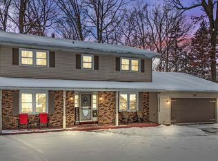 301 Parmley Dr, Goshen, IN 46528