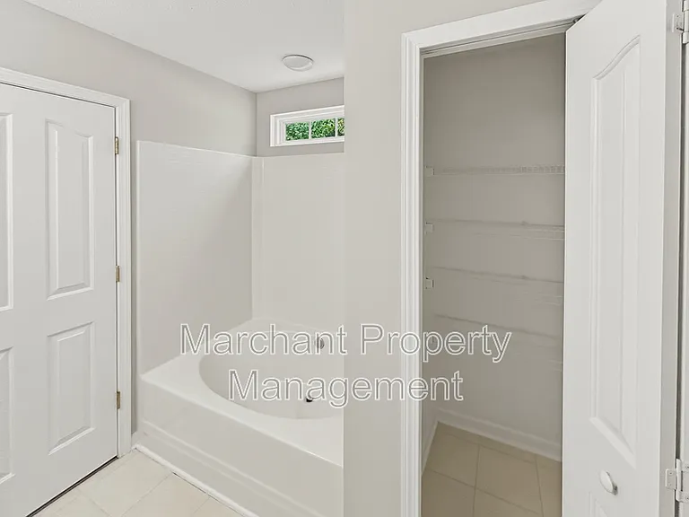 776 Waterbrook Ln — Photo 29