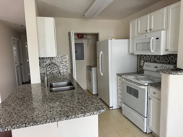7212 McConnell Dr — Photo 3