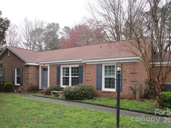 6792 Stoney Ridge Rd, Matthews, NC 28104