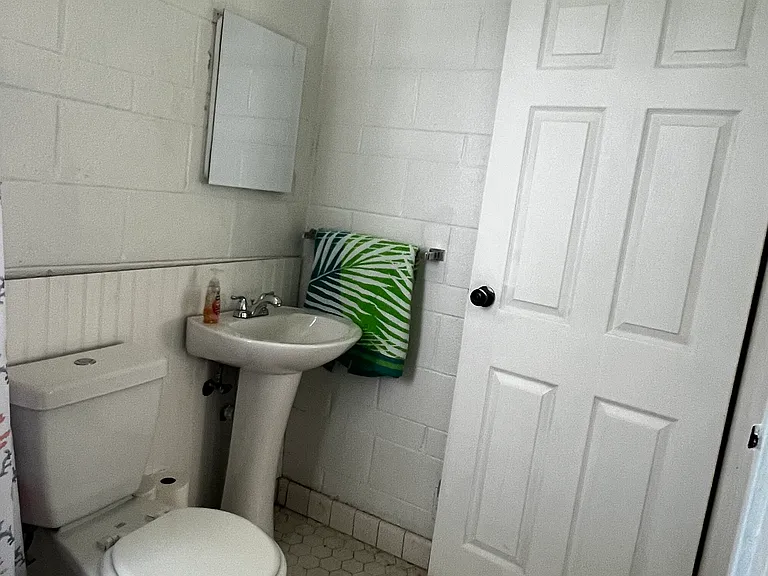 1806 Wilson Ave #2 — Photo 4