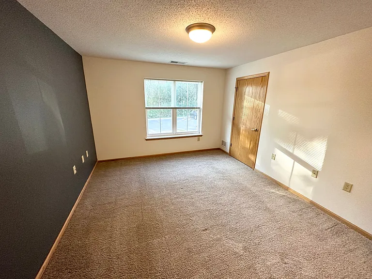 8550 Greenway Blvd #407 — Photo 7
