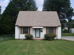 1115 Louise Rd, Winston Salem, NC 27107