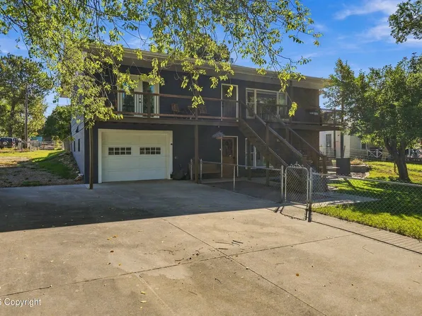 219 Forest Hill Way, Newcastle, WY 82701