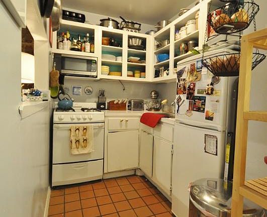 4th image of 103 W 86th St APT 1B