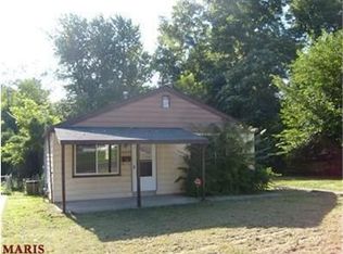 10053 Earl Dr, Saint Louis, MO