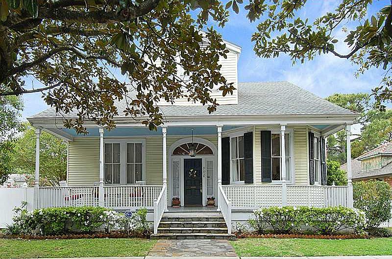 1st image of 902 Nashville Ave