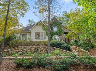1120 Country Club Dr, Lexington, NC 27292