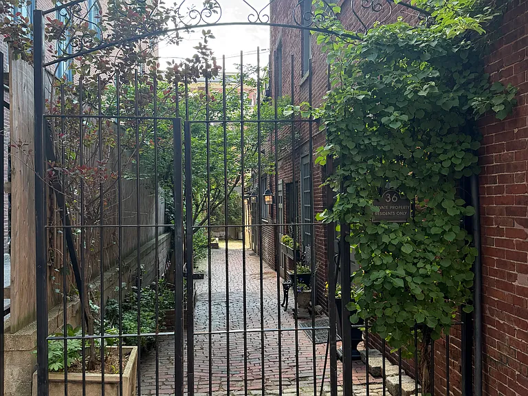 36 Joy Ct #R-1 — Photo 13