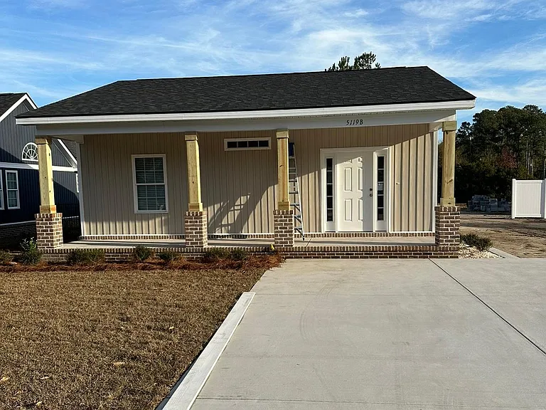 5119B Wesley Rd — Photo 1