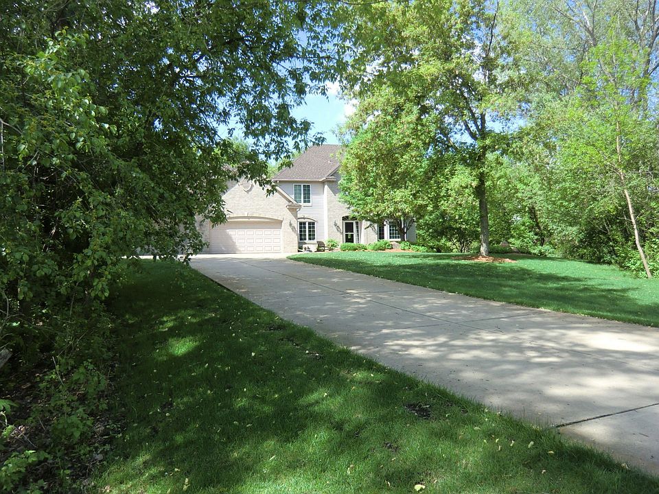 2nd image of 19457 Heitel Way