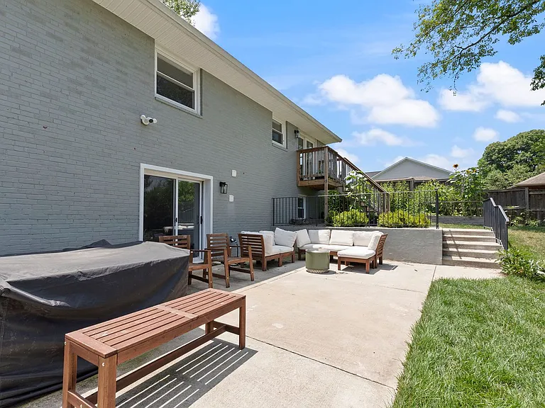 8114 Drayton Ln — Photo 35