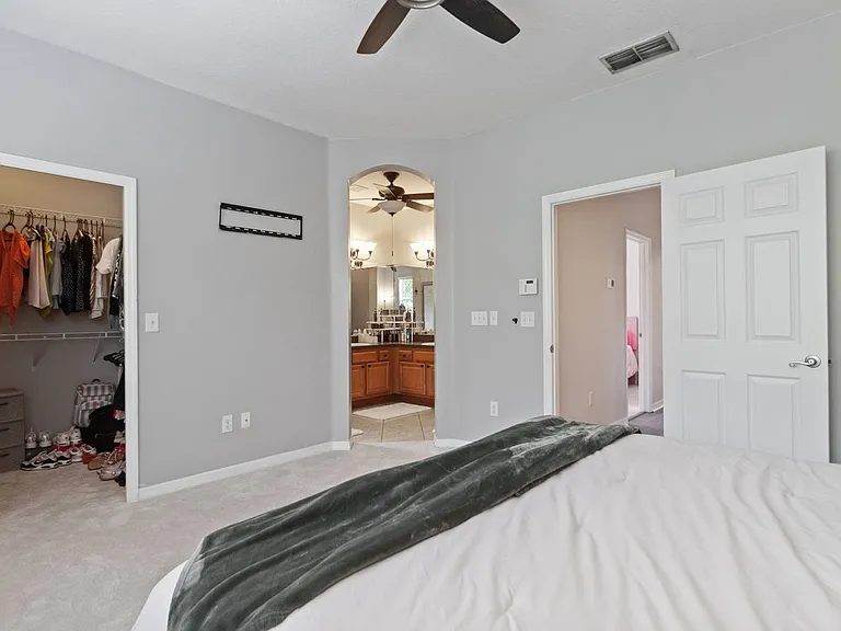 8141 Stone Leaf Ln — Photo 16