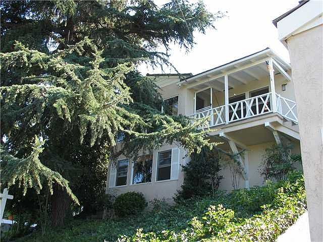 1st image of 8155 Vista Dr