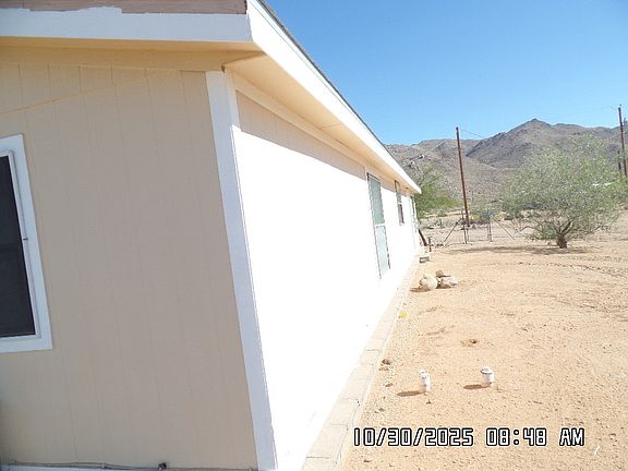 4th image of 3921 N Bowie Rd