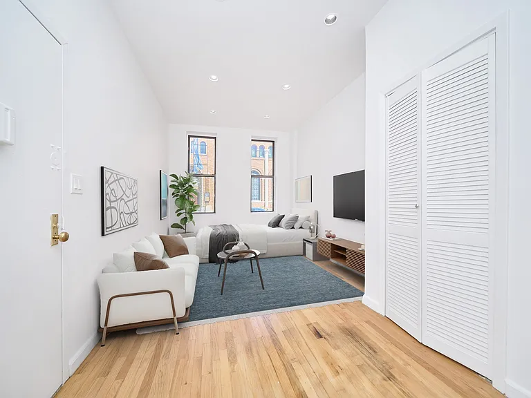 326 E 74th St #5 — Photo 1