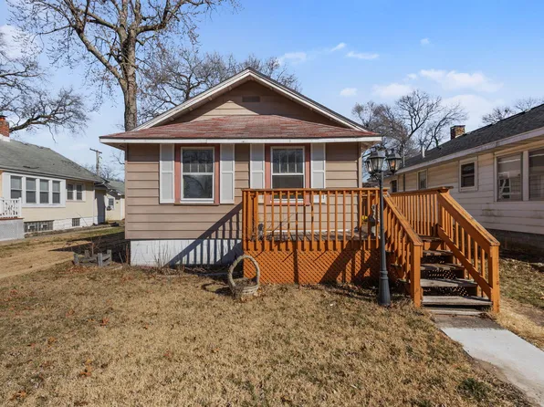 129 N Lindberg St, Griffith, IN 46319