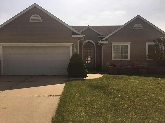 4th image of 1598 Holbrook Dr