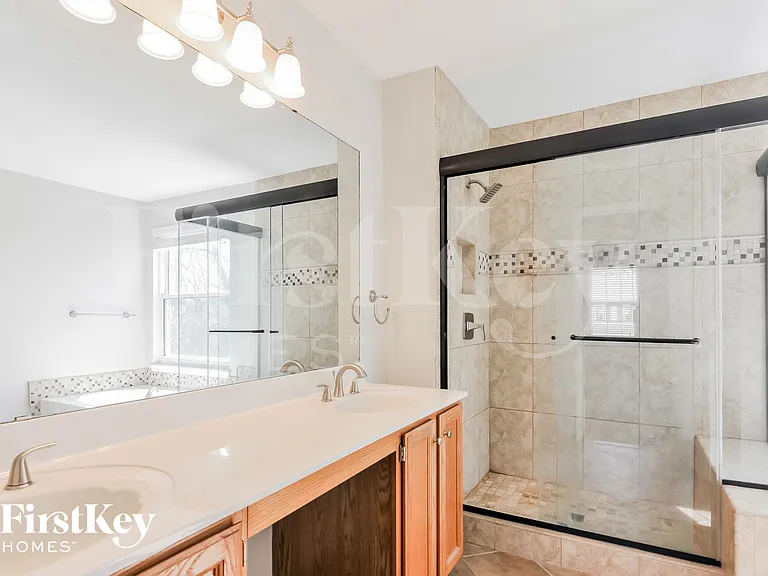 1108 Richland Meadows Dr — Photo 10