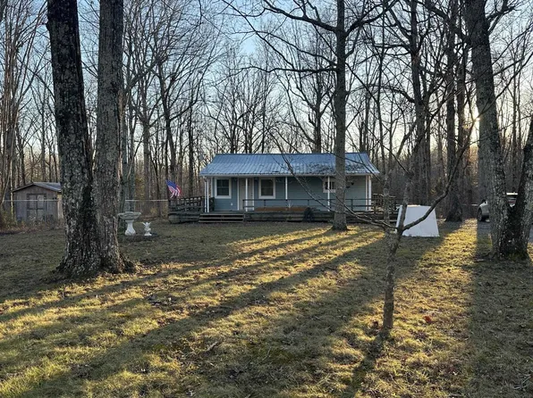 279 Sunset Dr, Holladay, TN 38341