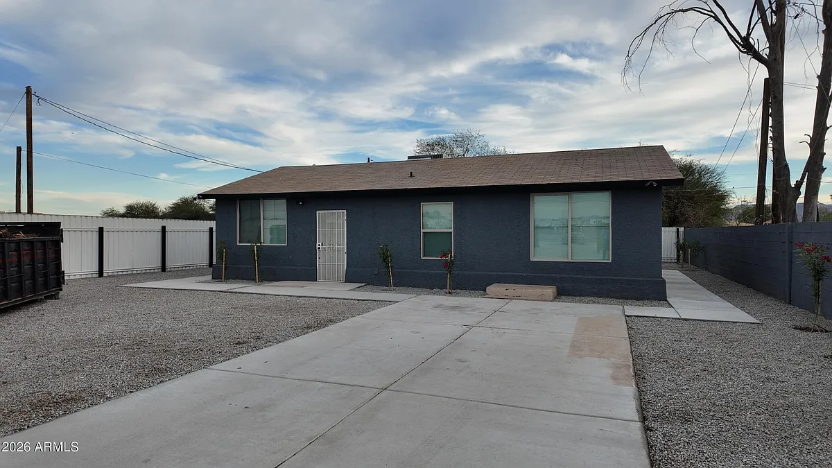 Building Photo - 1109 W Broadway Rd #A