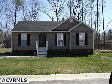 1st image of 22 Carmen Ln