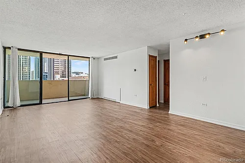 1020 15th St Photo 1