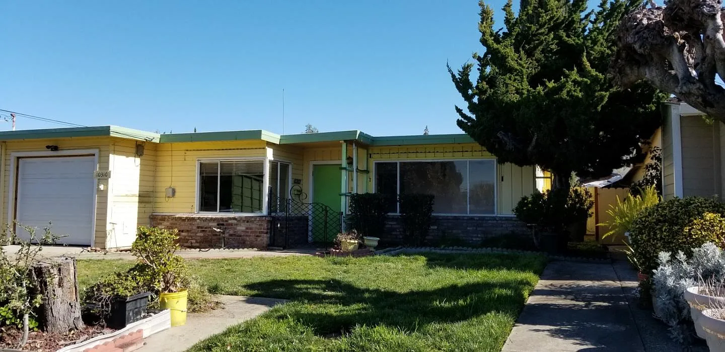 10310 Athene Dr photo 1