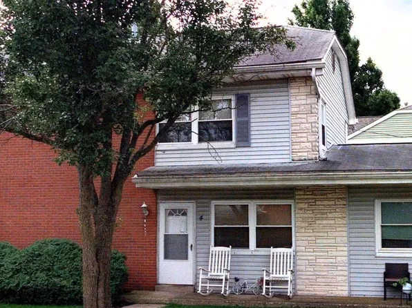 4 Oak Rd, Columbus, OH 43217