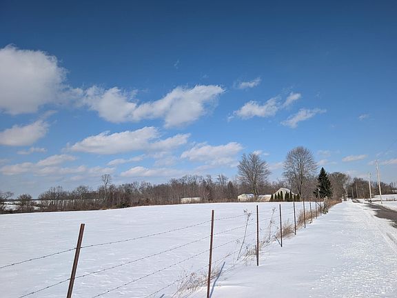 2nd image of 20 Caldwell Rd