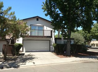 2757 Barcelona Dr, Modesto, CA