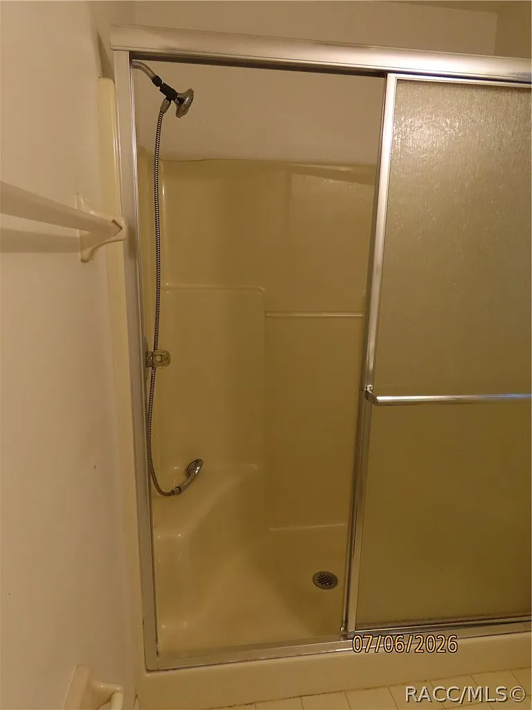 3 bed, 1360 sqft, $1,600 — Photo 4