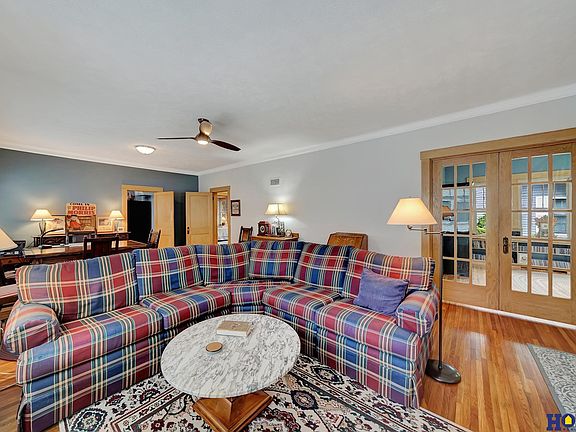 5th image of 3020 Ryons St