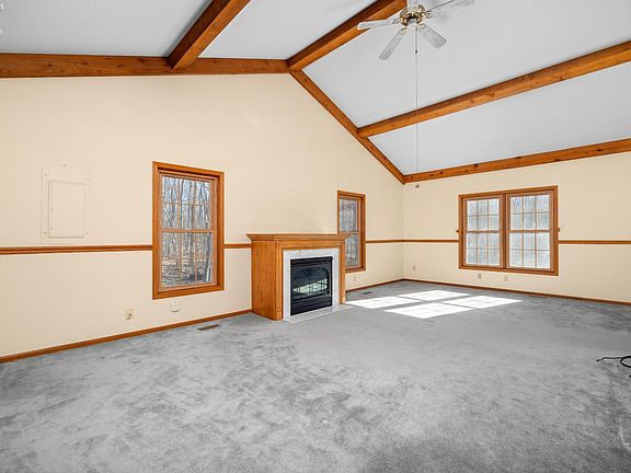 4th image of 3761 N Hampton Rd