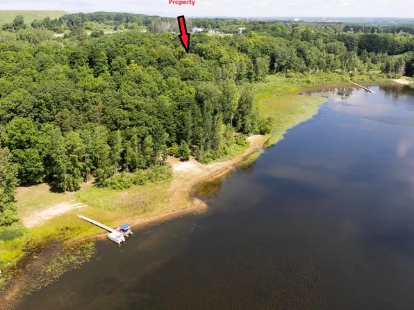 5456 W Ridge Dr, Ludington, MI 49431
