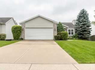 2866 Stonewood Ct NW, Grand Rapids, MI 49504