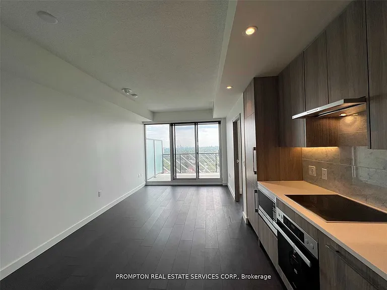 95 McMahon Dr #2605 — Photo 6