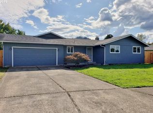 466 Laksonen Loop, Springfield, OR 97478