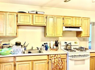 26 Caton St FLOOR 1, Hyde Park, MA 02136