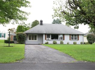 3202 Aberdeen Cir, Allentown, PA 18104