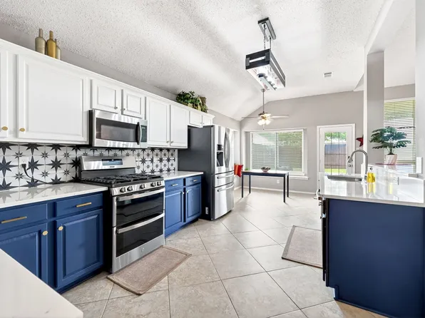 2273 Heatherdale Dr, Mesquite, TX 75150