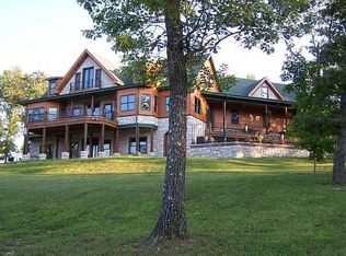 840 Rock Ridge Rd, Branson West, MO 65737