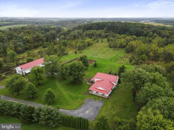 1117 Mountain Rd, Newburg, PA 17240