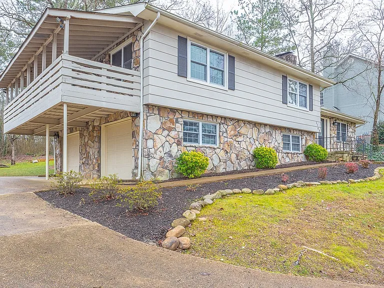 1148 Hurricane Creek Rd — Photo 4