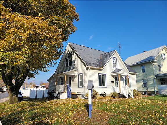2nd image of 419 Greenwood Dr