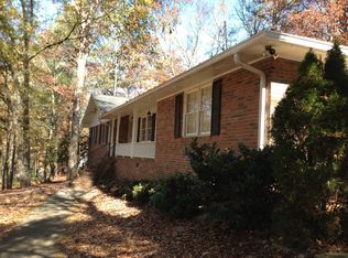814 Hickory Ridge Rd, Lilburn, GA 30047
